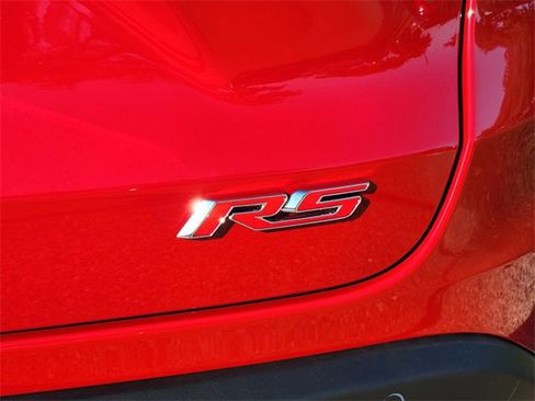 New 2026 Chevrolet Trax RS w/ Sunroof Package image 9