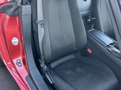 Used 2016 MAZDA MX-5 Miata Sport image 15
