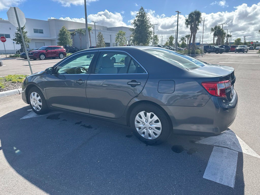 Used 2012 Toyota Camry FWD image 4