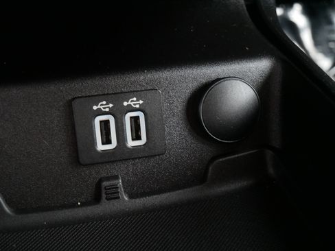 Certified 2019 Ford Fusion SE image 34