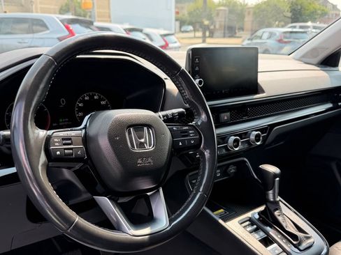 Used 2024 Honda CR-V EX-L image 8