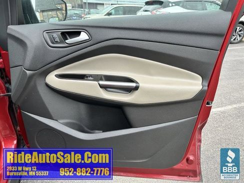 Used 2019 Ford Escape SEL AWD/4WD image 13