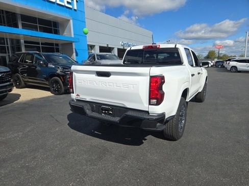 Used 2024 Chevrolet Colorado W/T w/ WT Convenience Package image 7