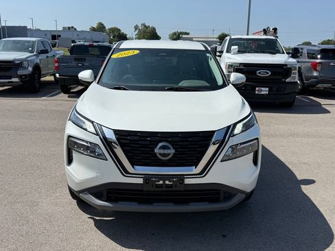Used 2023 Nissan Rogue SV FWD image 36