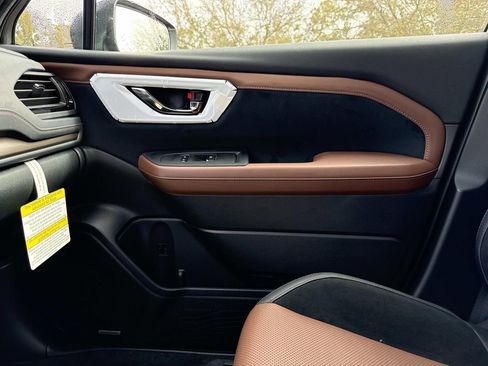 New 2026 Subaru Forester Touring image 29