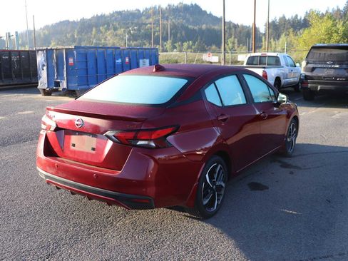 Used 2023 Nissan Versa SR w/ Trunk Package image 5
