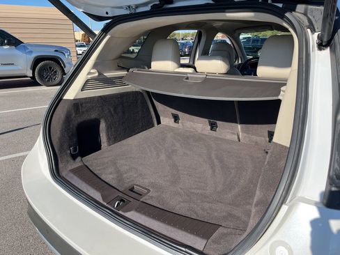 Used 2019 Lincoln MKC Reserve image 11