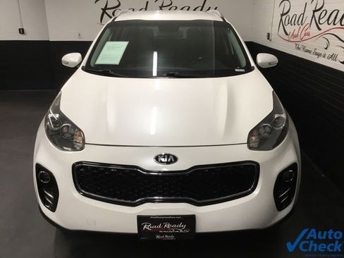 Used 2018 Kia Sportage EX image 4