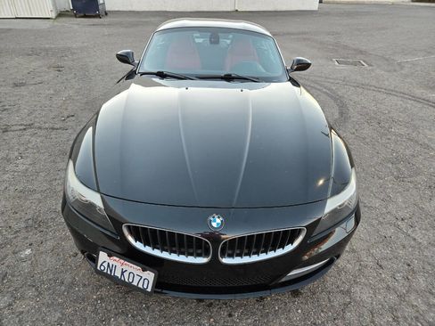 Used 2009 BMW Z4 sDrive30i image 5