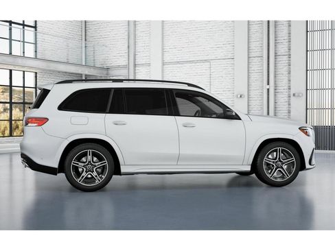New 2026 Mercedes-Benz GLS 450 4MATIC image 17