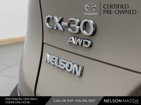 Used 2024 MAZDA CX-30 AWD 2.5 S w/ Premium Package image 17