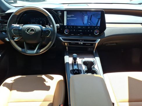 Used 2024 Lexus RX 350 Premium w/ Accessory Package (Z1) AWD/4WD image 5