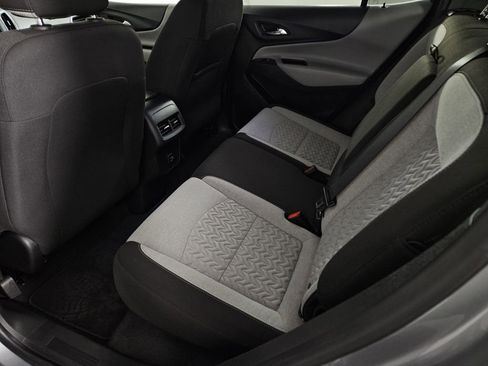 Used 2023 Chevrolet Equinox LT image 25