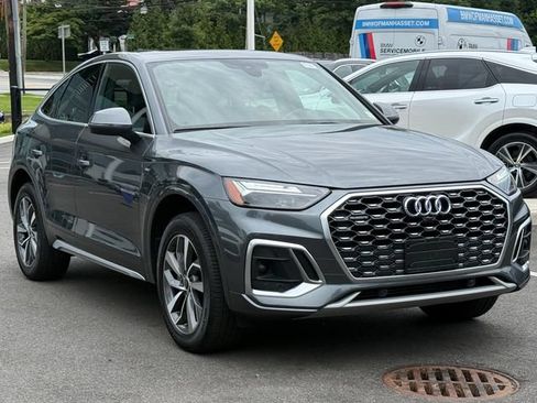 Used 2023 Audi Q5 2.0T Premium w/ Convenience Package AWD/4WD image 3
