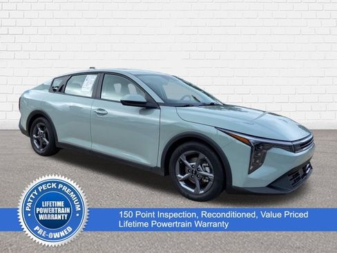 Used 2025 Kia K4 FWD image 1