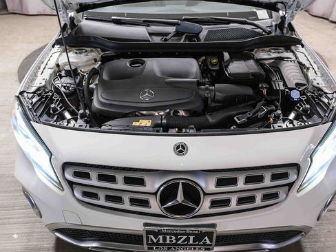 Certified 2020 Mercedes-Benz GLA 250 image 32