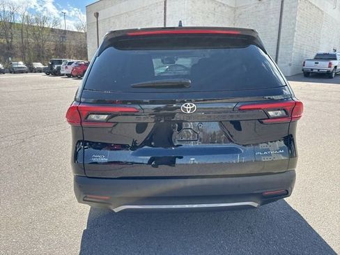 Used 2024 Toyota Grand Highlander Platinum image 5