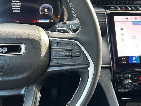 New 2025 Jeep Grand Cherokee Limited image 45