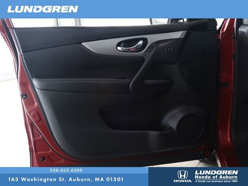 Used 2020 Nissan Rogue Sport SL w/ Premium Package AWD/4WD image 9