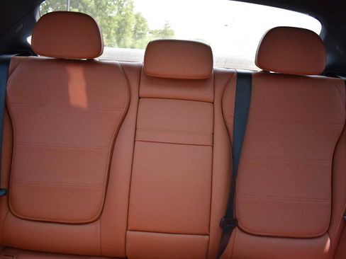 Used 2024 Mercedes-Benz C 300 4MATIC Sedan image 17