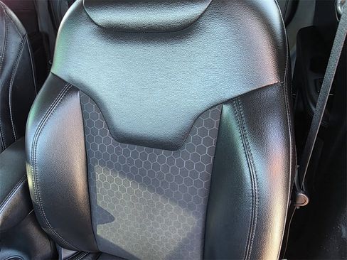 Used 2019 Jeep Compass Altitude image 11