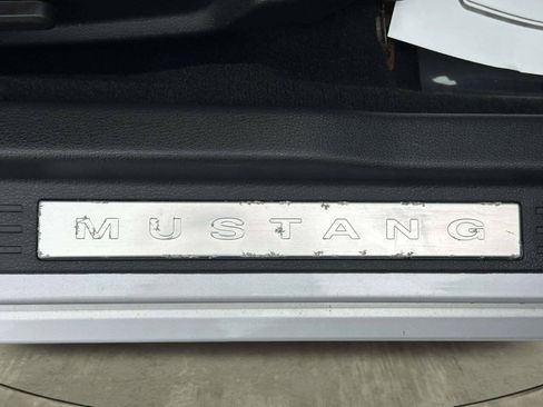 Used 2006 Ford Mustang GT RWD image 30