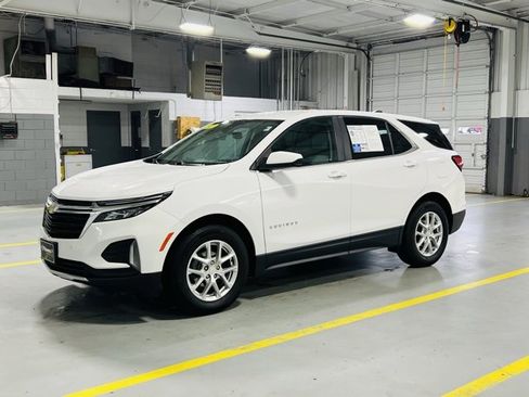 Used 2023 Chevrolet Equinox LT image 13