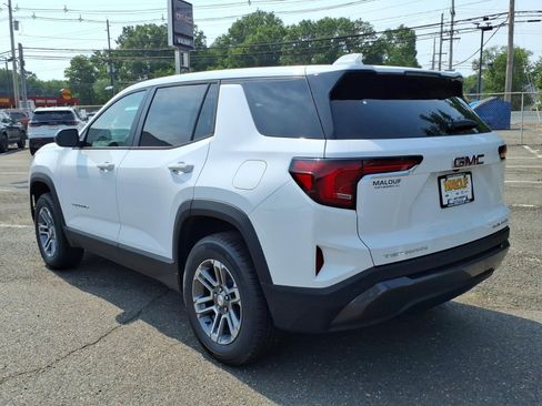 New 2026 GMC Terrain Elevation FWD image 4
