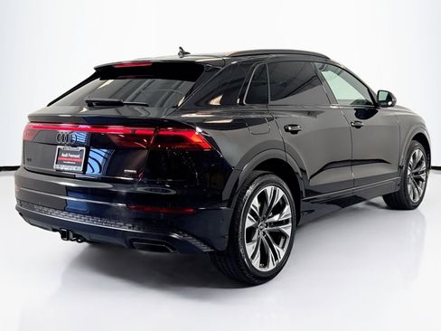 Used 2025 Audi Q8 Premium w/ Black Optic Package AWD/4WD image 5