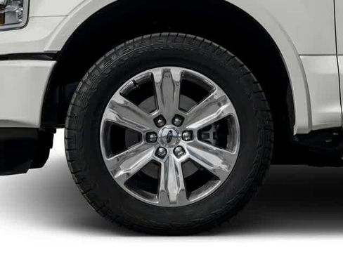 Used 2017 Ford F150 Platinum w/ Equipment Group 701A Luxury AWD/4WD image 14