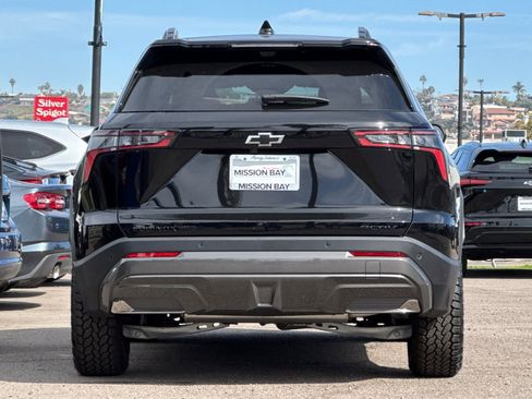 New 2025 Chevrolet Equinox ACTIV w/ Safety and Technology Package image 5