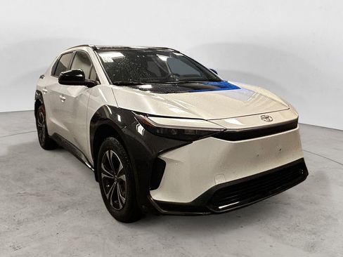 Certified 2023 Toyota bZ4X XLE image 7
