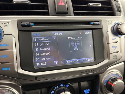 Used 2019 Toyota 4Runner SR5 Premium AWD/4WD image 18