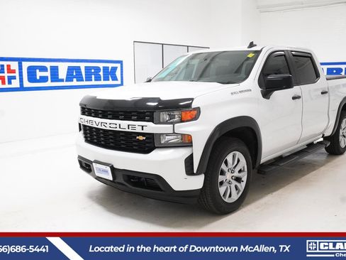 Used 2022 Chevrolet Silverado 1500 Custom AWD/4WD image 1
