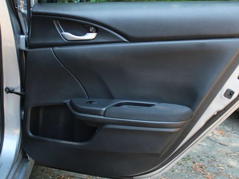 Used 2020 Honda Civic LX image 16