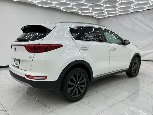 Used 2019 Kia Sportage EX w/ EX Sport Appearance Package AWD/4WD image 11