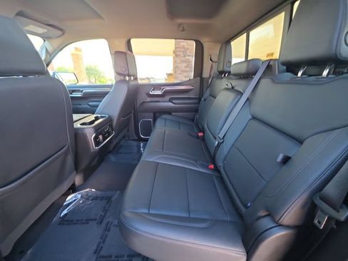 Used 2023 Chevrolet Silverado 1500 LTZ w/ LTZ Convenience Package II AWD/4WD image 25