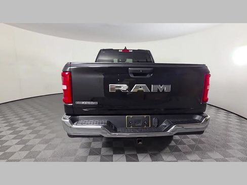 Used 2025 RAM 1500 Big Horn RWD image 44