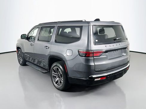 Used 2024 Jeep Wagoneer Series II w/ Flexible Seating Group image 5