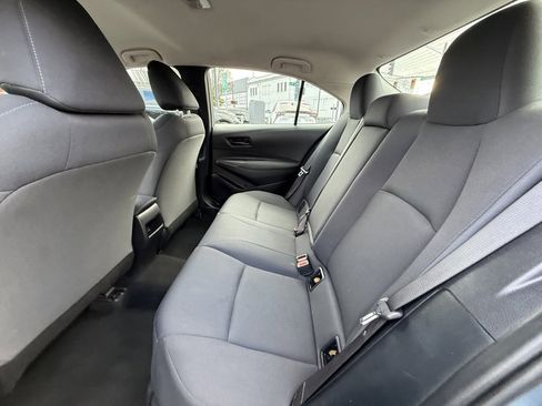 Used 2022 Toyota Corolla LE image 14