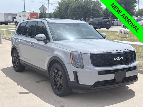 Used 2022 Kia Telluride EX w/ EX Premium Package AWD/4WD image 1