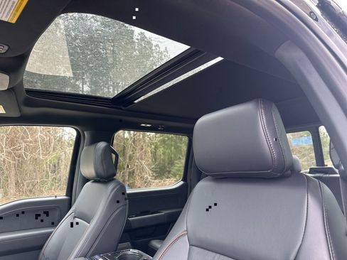 New 2025 Ford F150 Lariat w/ Equipment Group 501A Mid image 76