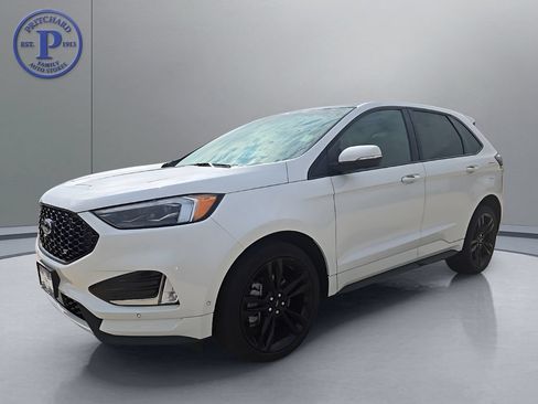 Used 2023 Ford Edge ST w/ Equipment Group 401A AWD/4WD image 3