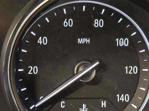 Used 2021 Buick Encore GX Select w/ Sport Touring Package image 29