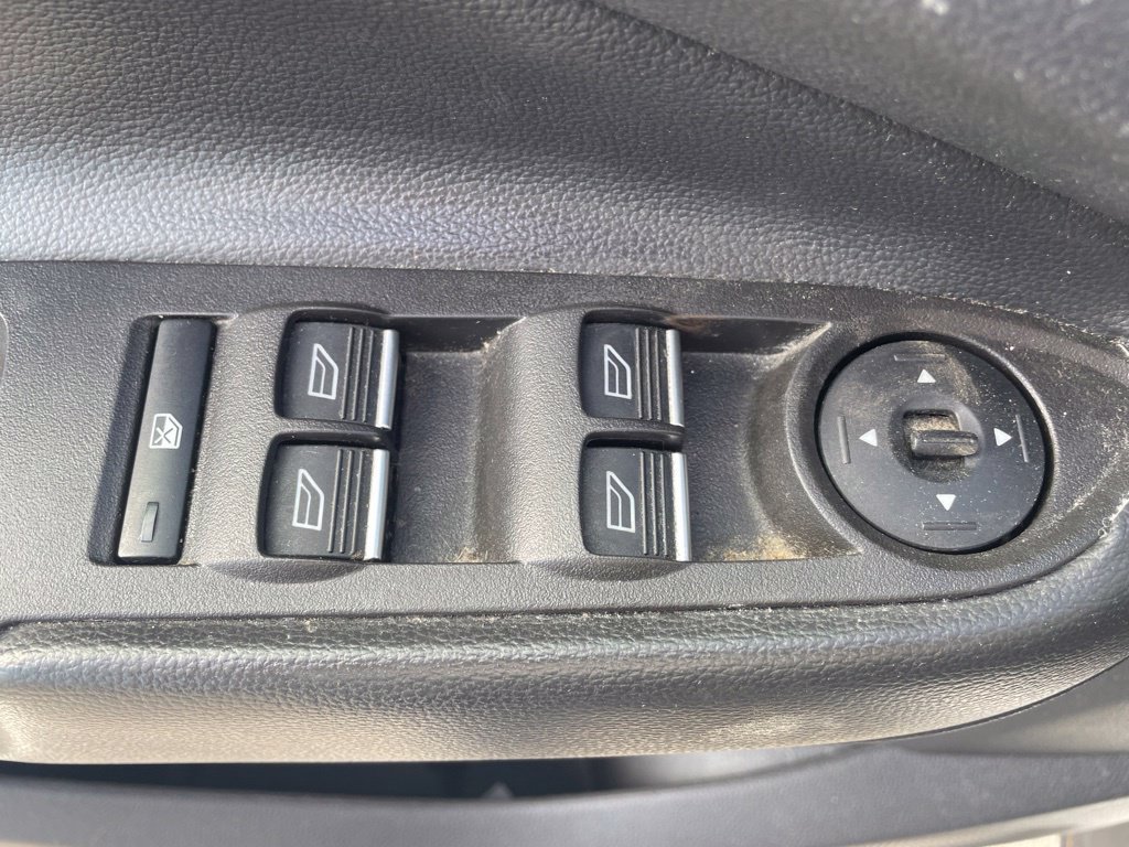 Used 2019 Ford Escape Titanium AWD/4WD image 12