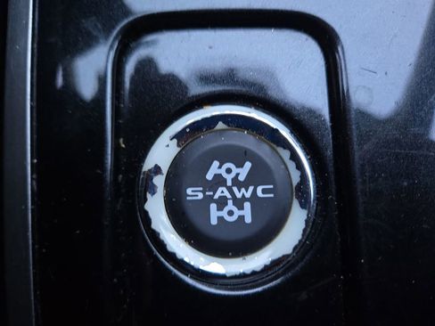 Used 2018 Mitsubishi Outlander AWD image 22