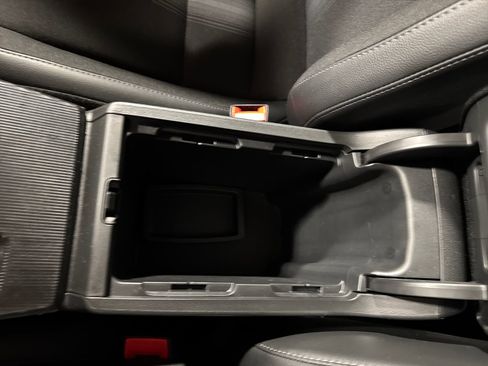 Used 2025 Honda Civic Sport image 25