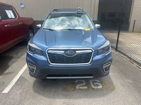 Used 2021 Subaru Forester Touring AWD/4WD image 2