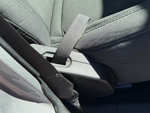 Used 2020 Jeep Wrangler Unlimited Sport S image 31