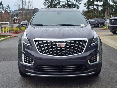 Used 2025 Cadillac XT5 Premium Luxury w/ Technology Package image 8